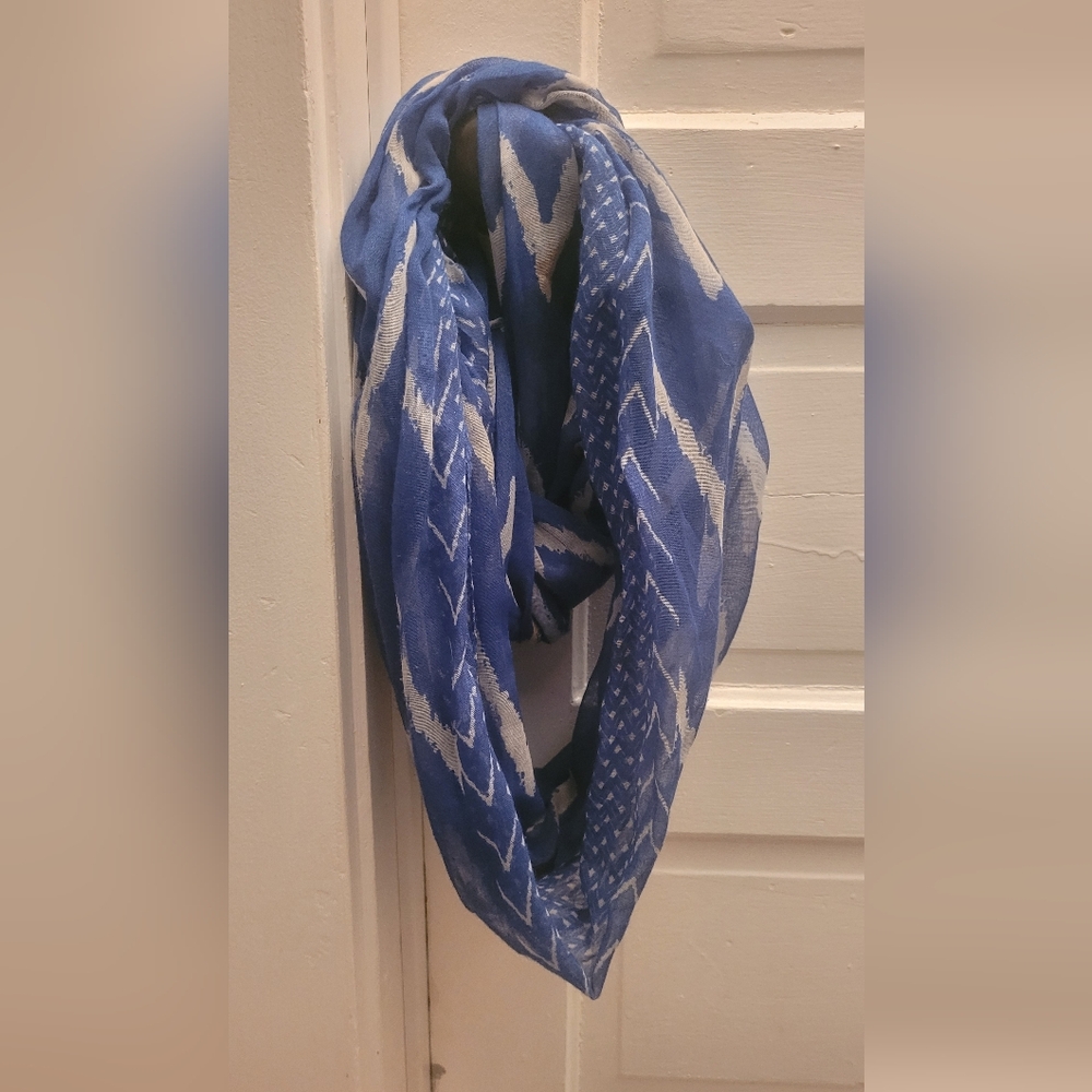 Blue Patterned Lightweight Infinity Scarf